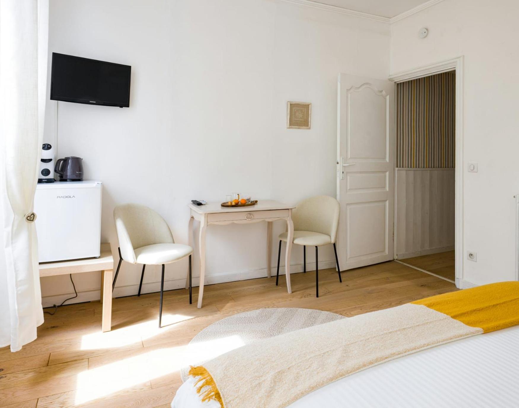 Les Chambres De Reseau Louisanne Saint-Rémy-de-Provence Exteriör bild